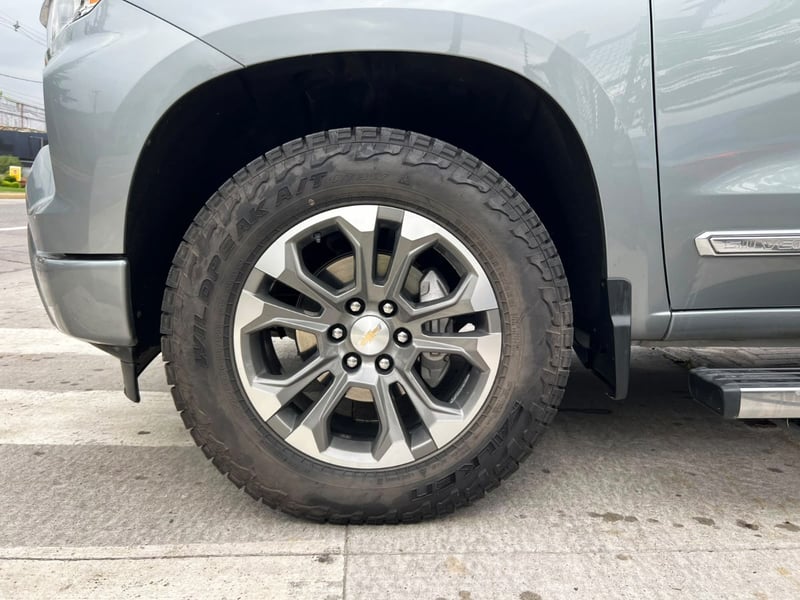 Chevrolet SILVERADO HIGH COUNTRY 3.0 2024 - Imagen 9 de 20