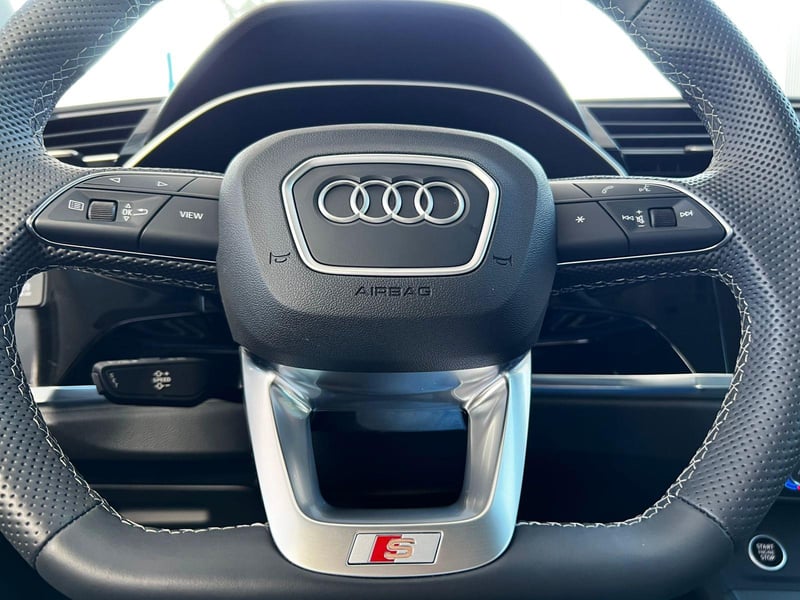 Audi Q3 40 TFSI 2.0 S LINE 2025 - Imagen 12 de 20