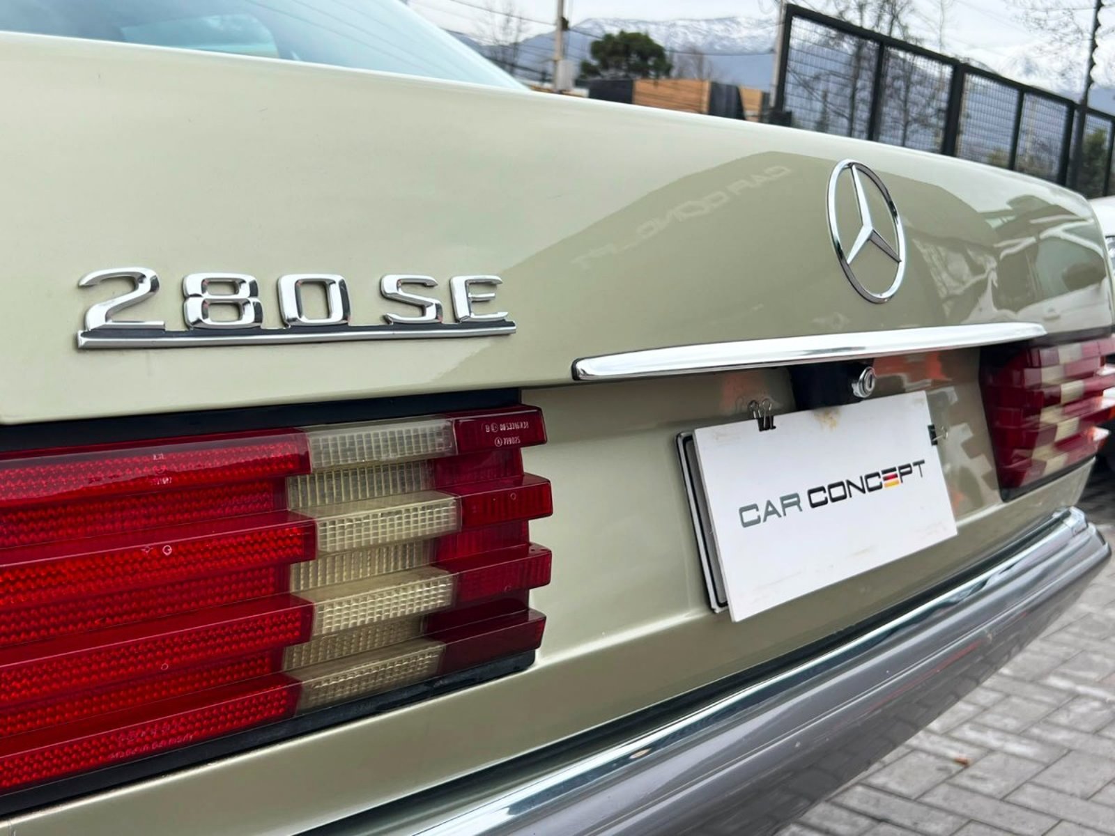 Mercedes-Benz 280 SE ÚNICO DUEÑO 1985 - Imagen 8 de 20