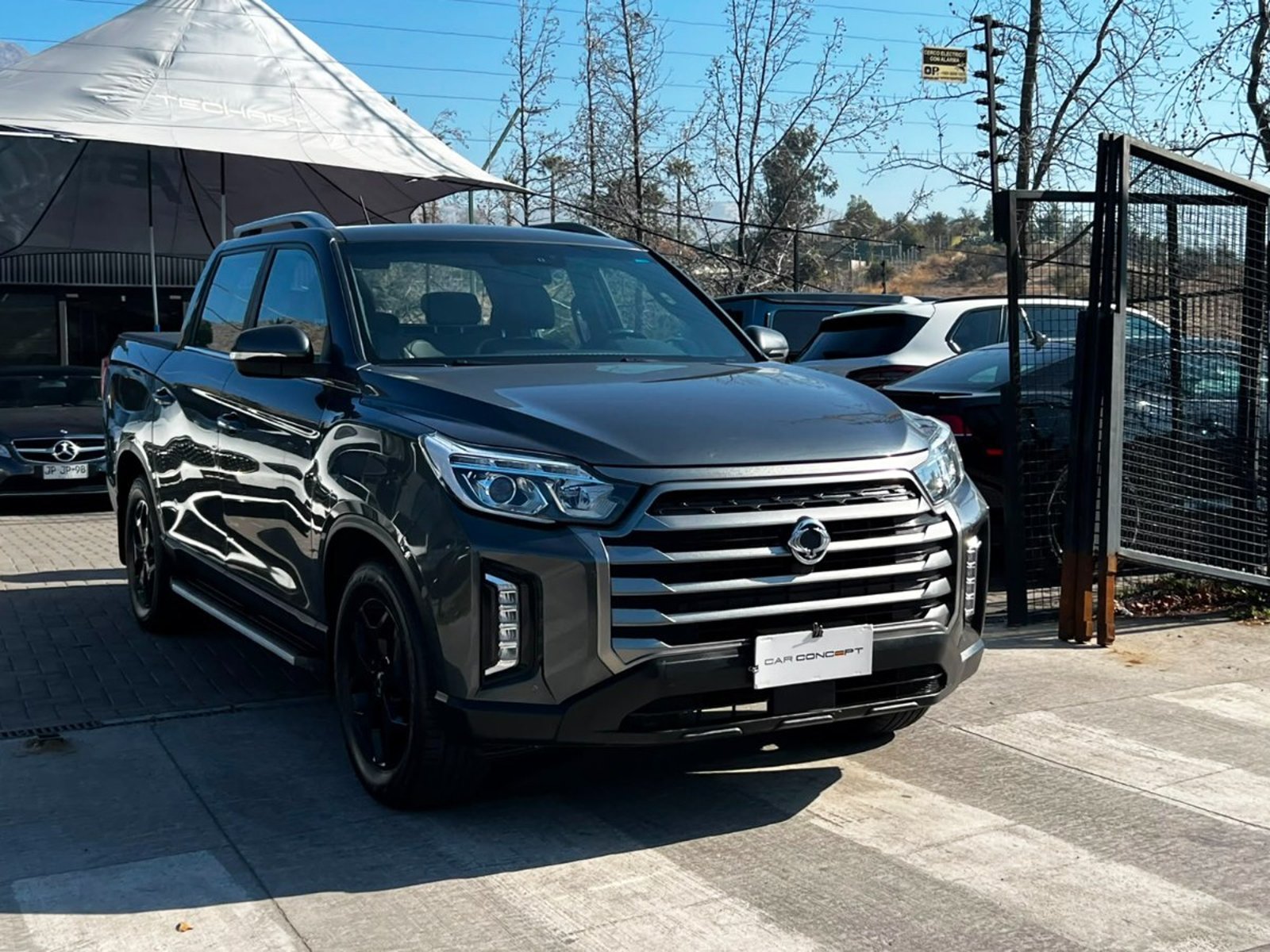 SSANGYONG MUSSO GRAND LIMITED 4X4 AT 2023 - Foto 3 de 20