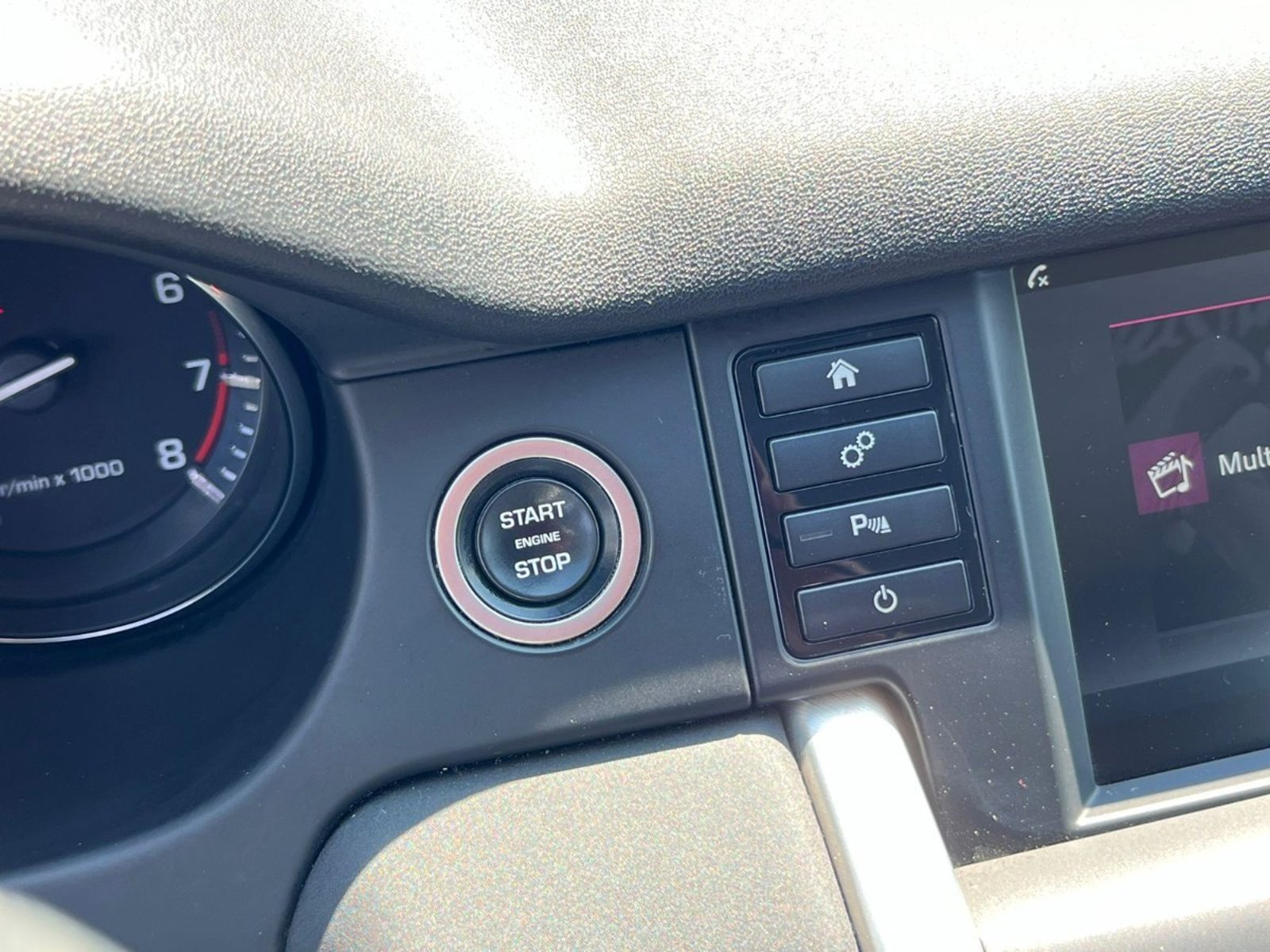 Land Rover DISCOVERY SPORT 2.0 2016 - Imagen 15 de 20