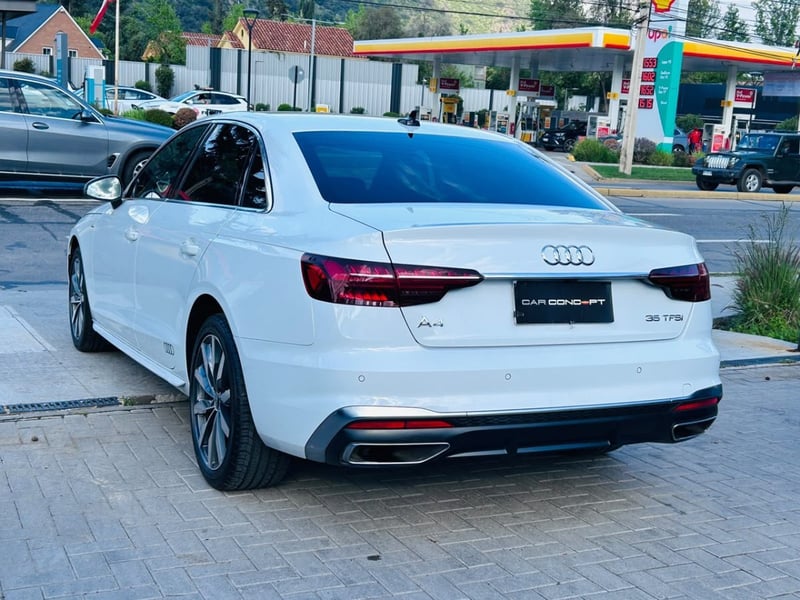 Audi A4 35 TFSI 2.0T S LINE 2022 - Imagen 6 de 20