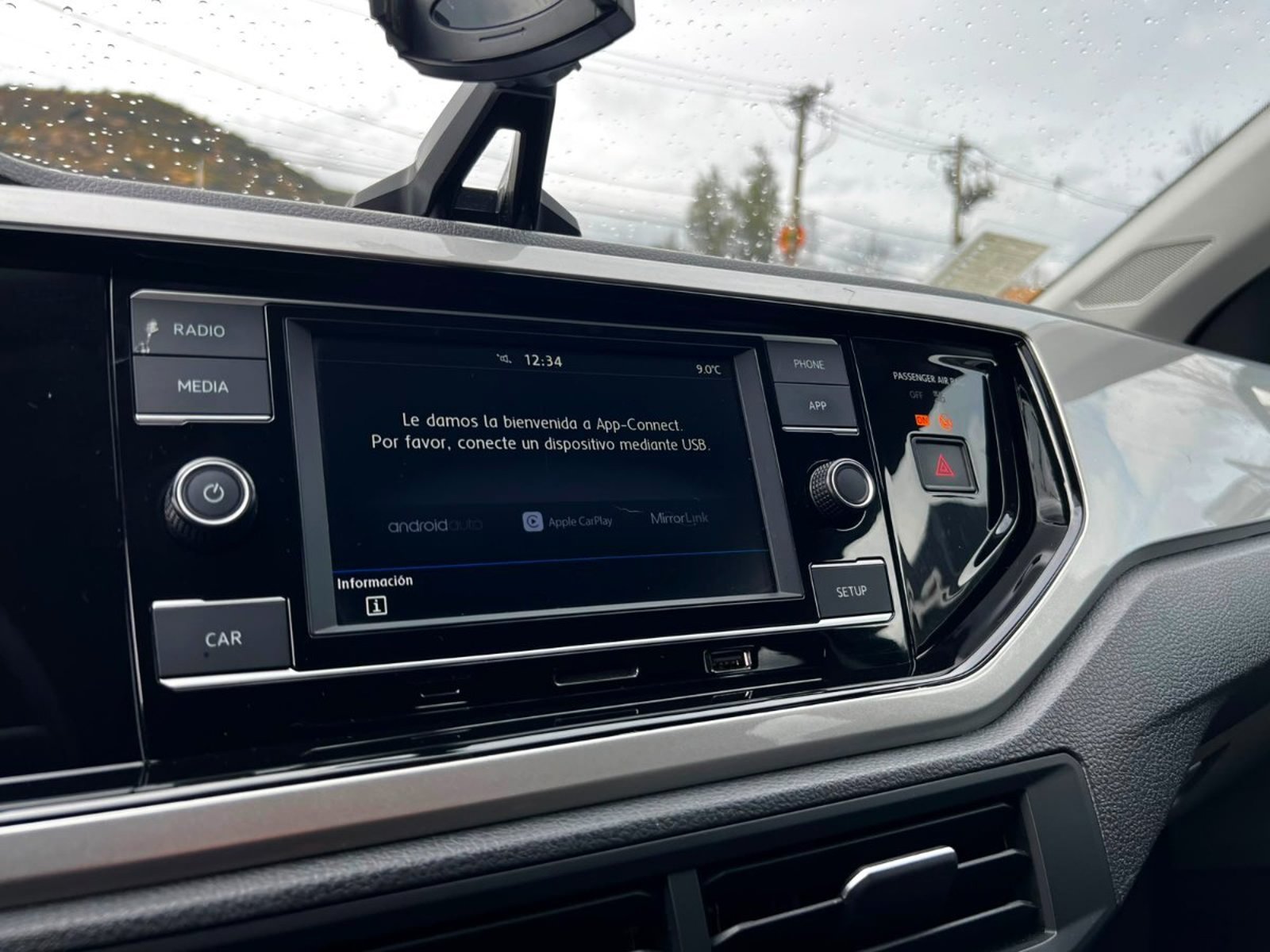 Volkswagen POLO HIGHLINE 1.6 MT 2021 - Imagen 13 de 20
