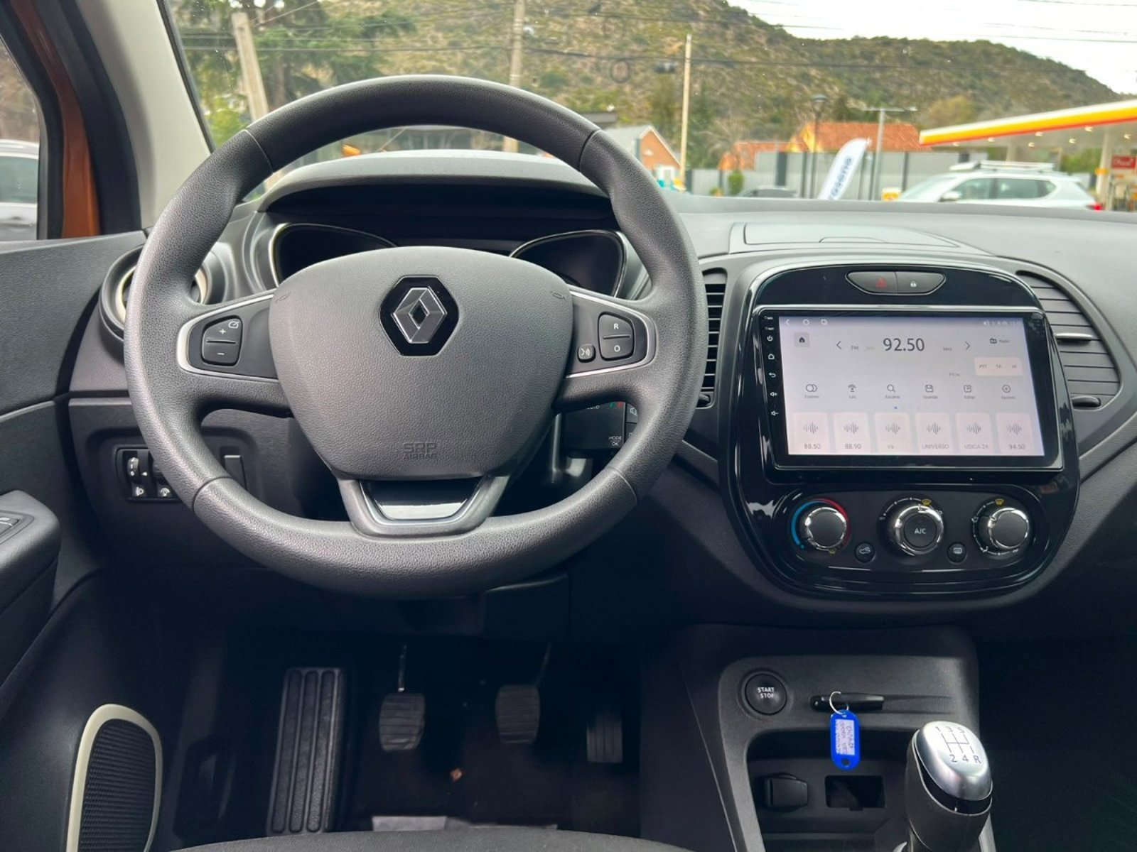 Renault CAPTUR LIFE 1.5 MT DIESEL 2019 - Imagen 10 de 20