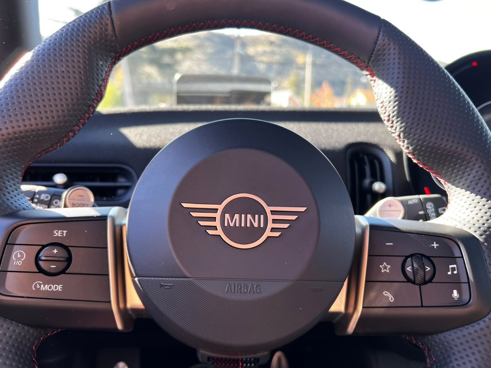 MINI COOPER JCW 2.0 2025 - Imagen 10 de 20
