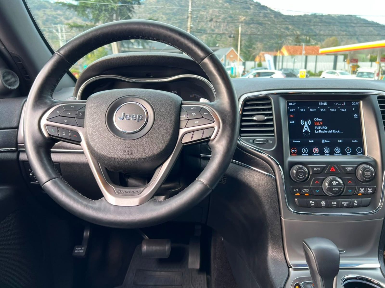 Jeep GRAND CHEROKEE LIMITED 3.6 LX 2018 - Imagen 9 de 20