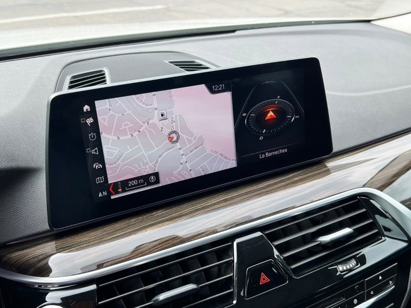 BMW 520I 2.0 TURBO 2019 - Imagen 15 de 20