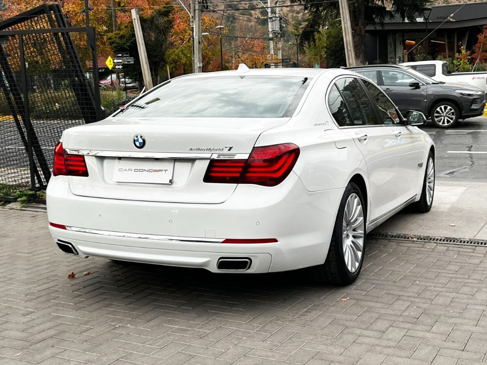 BMW 740 ACTIVE HYBRID 7 3.0 2014 - Foto 4 de 20