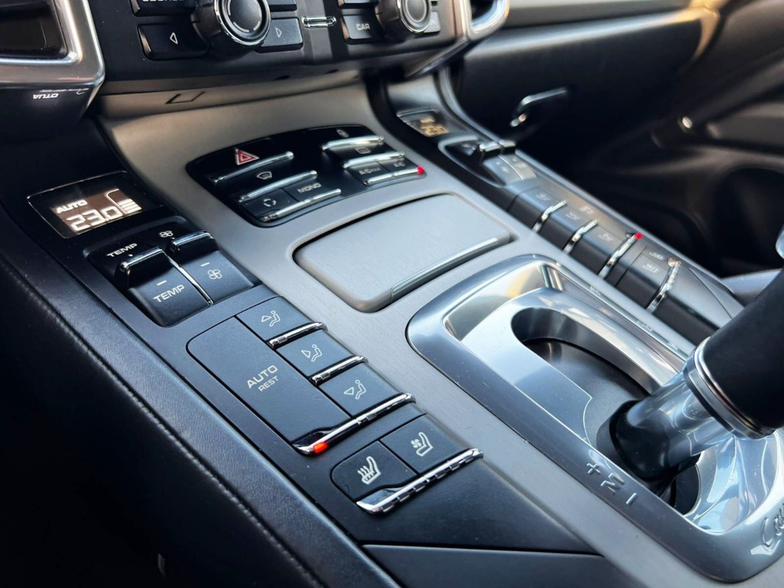 PORSCHE CAYENNE TURBO 4.8 2013 - Imagen 15 de 20