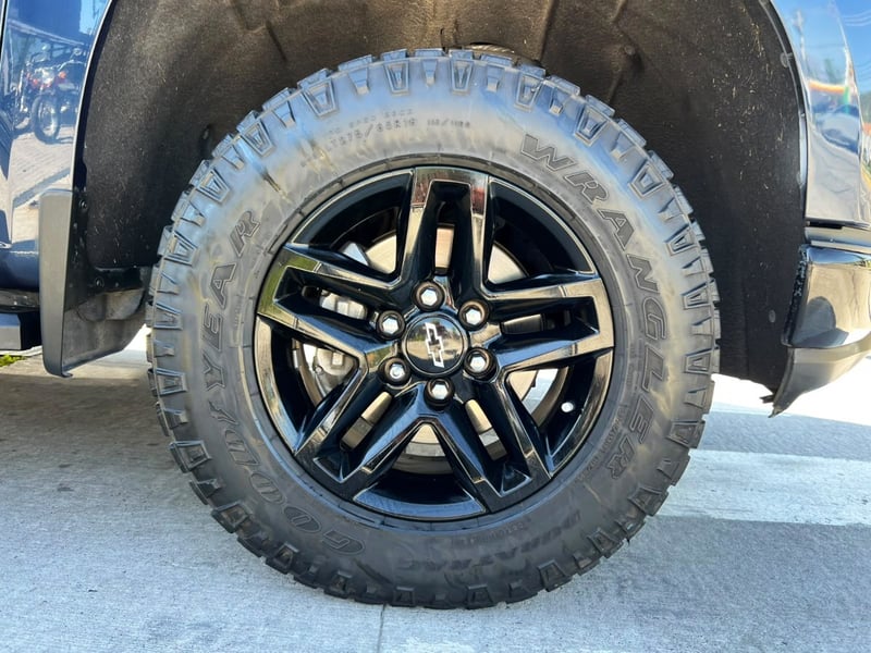 Chevrolet SILVERADO LT TRAIL BOSS 2022 - Imagen 8 de 20