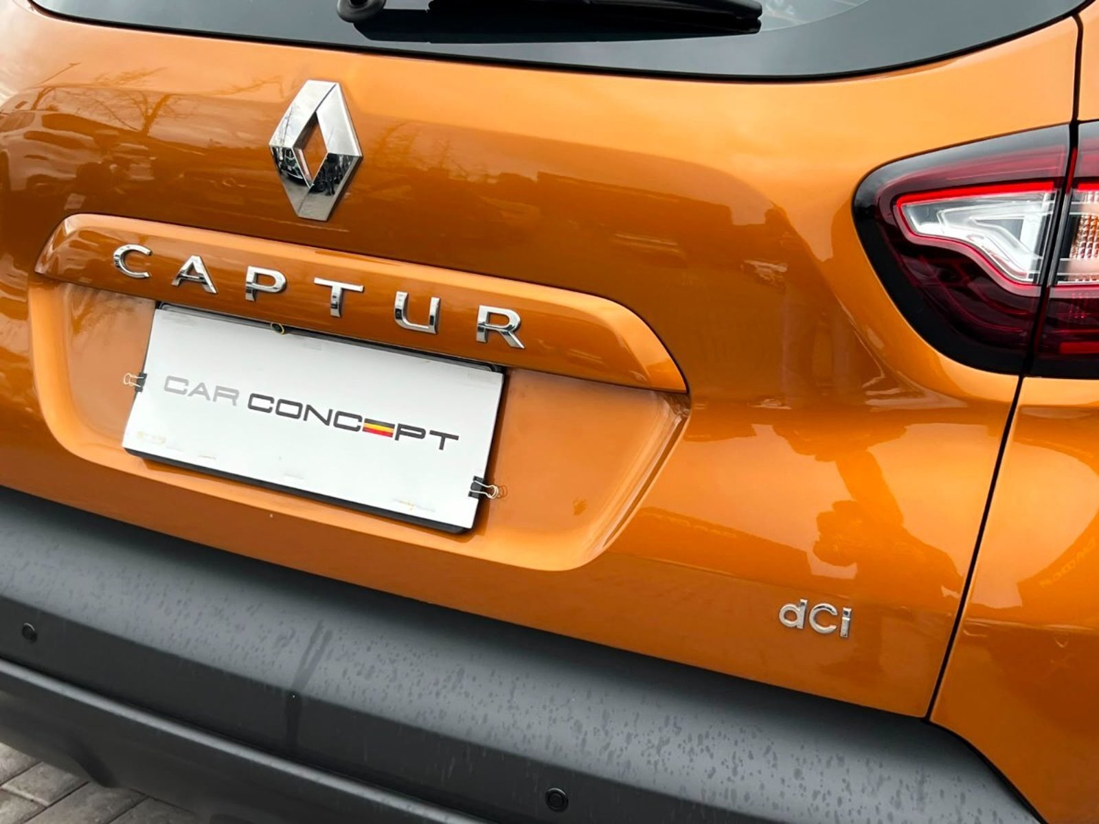 Renault CAPTUR LIFE 1.5 MT DIESEL 2019 - Imagen 7 de 20