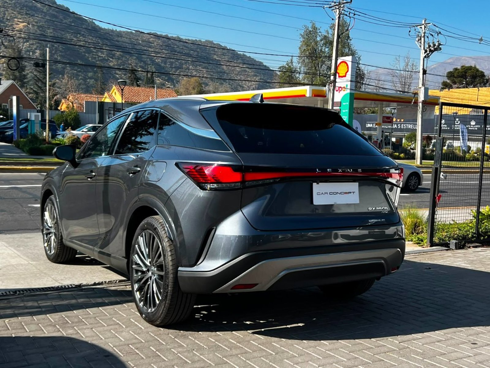 LEXUS RX 350 H HIBRIDO AWD 2.5 2025 - Imagen 6 de 20
