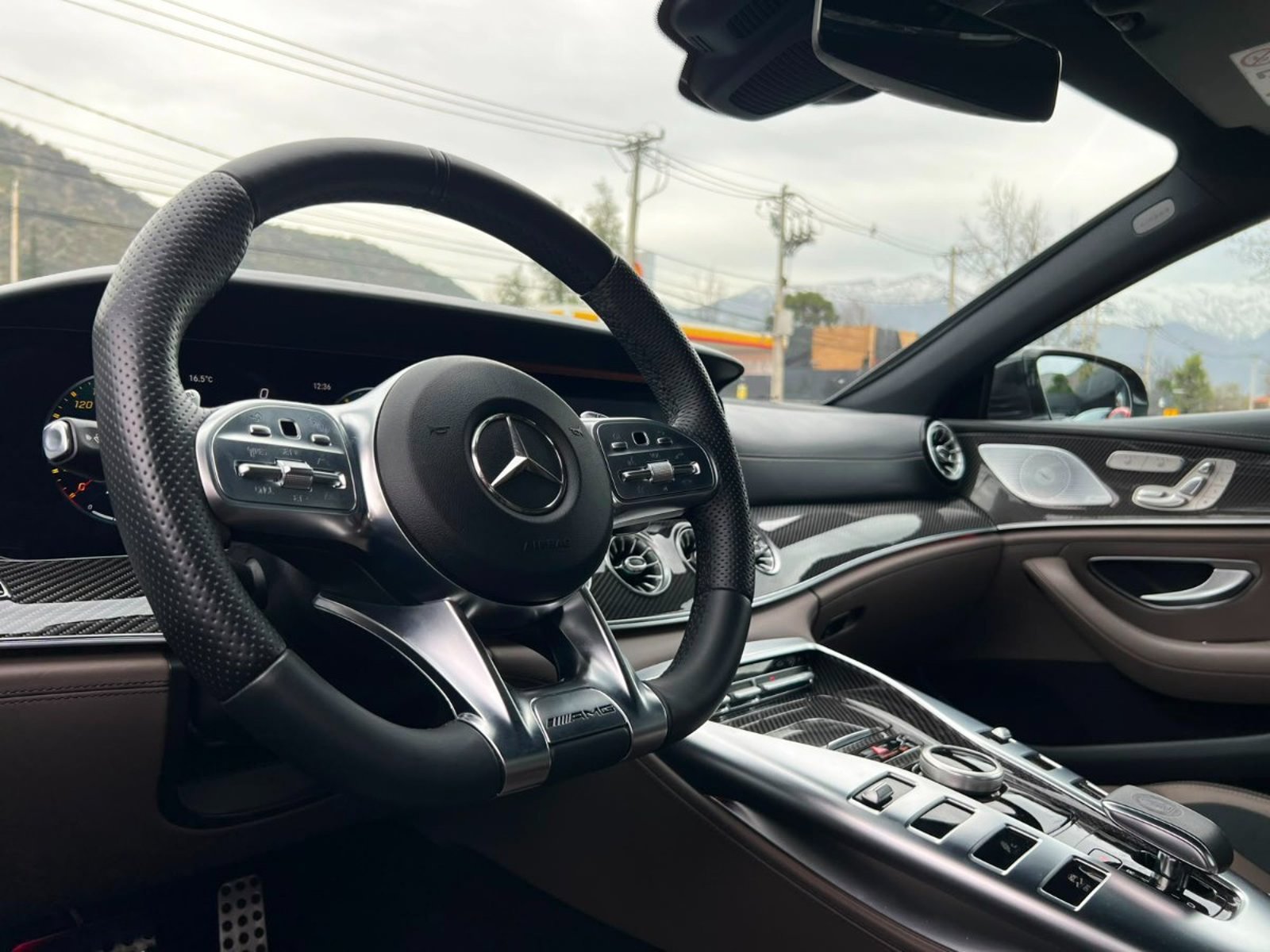 Mercedes-Benz AMG GT 63 S 2020 - Imagen 11 de 20