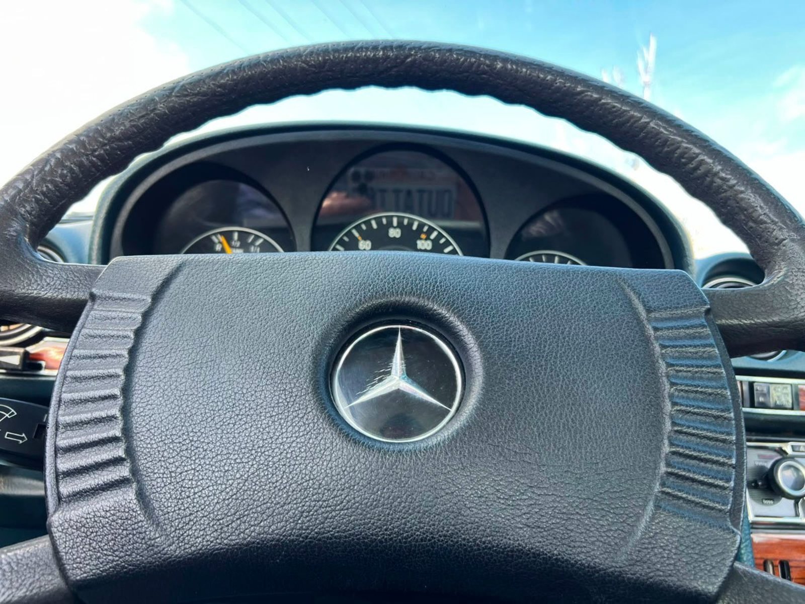 Mercedes-Benz SL 450 1975 - Imagen 11 de 20
