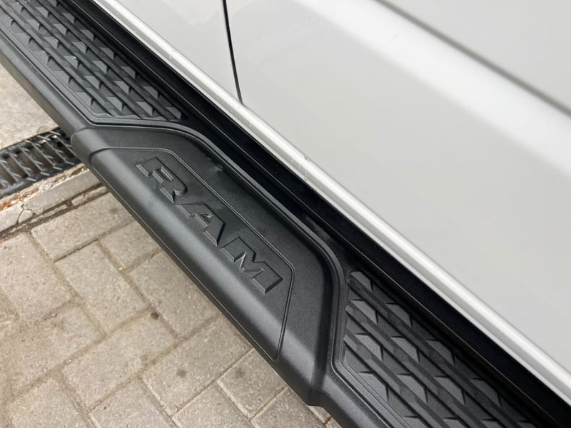 RAM 1500 BIGHORN 3.6 E TORQUE 2022 - Imagen 8 de 20