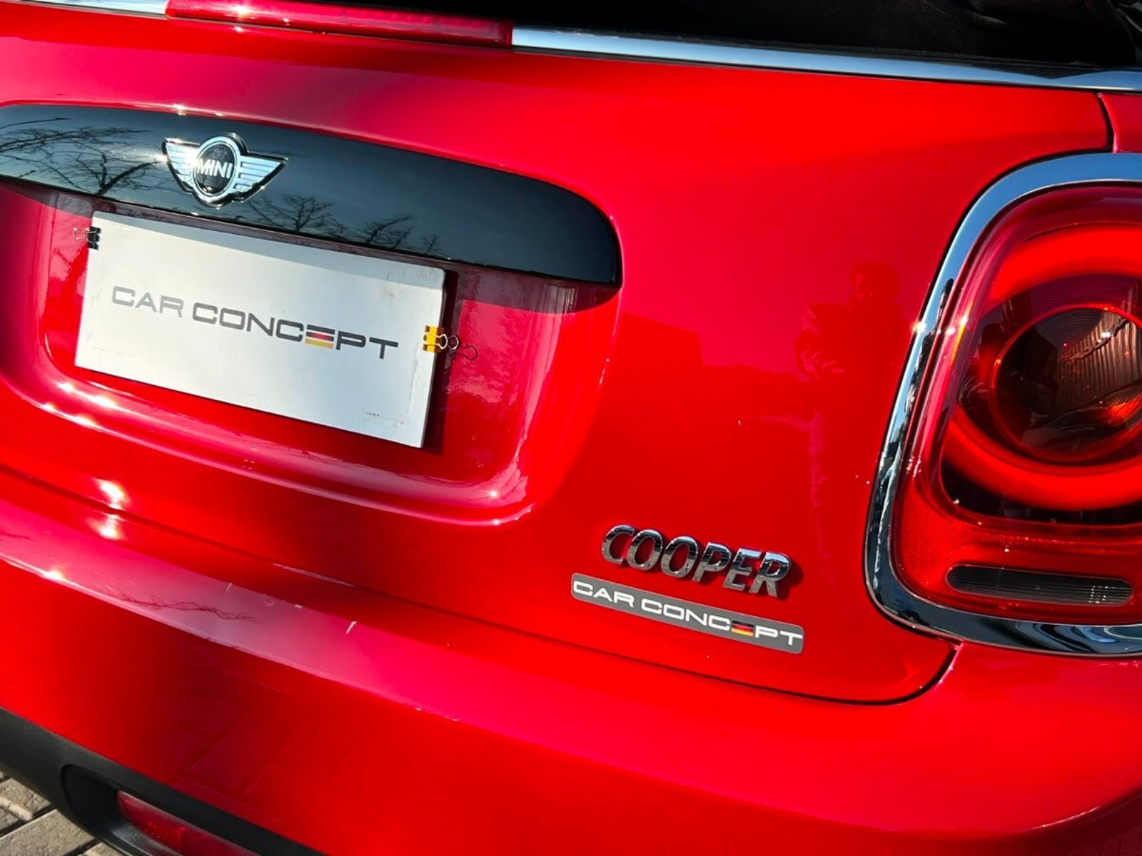 Mini COOPER CABRIO F57 PEPPER 1.5 AT 2018 - Imagen 8 de 20