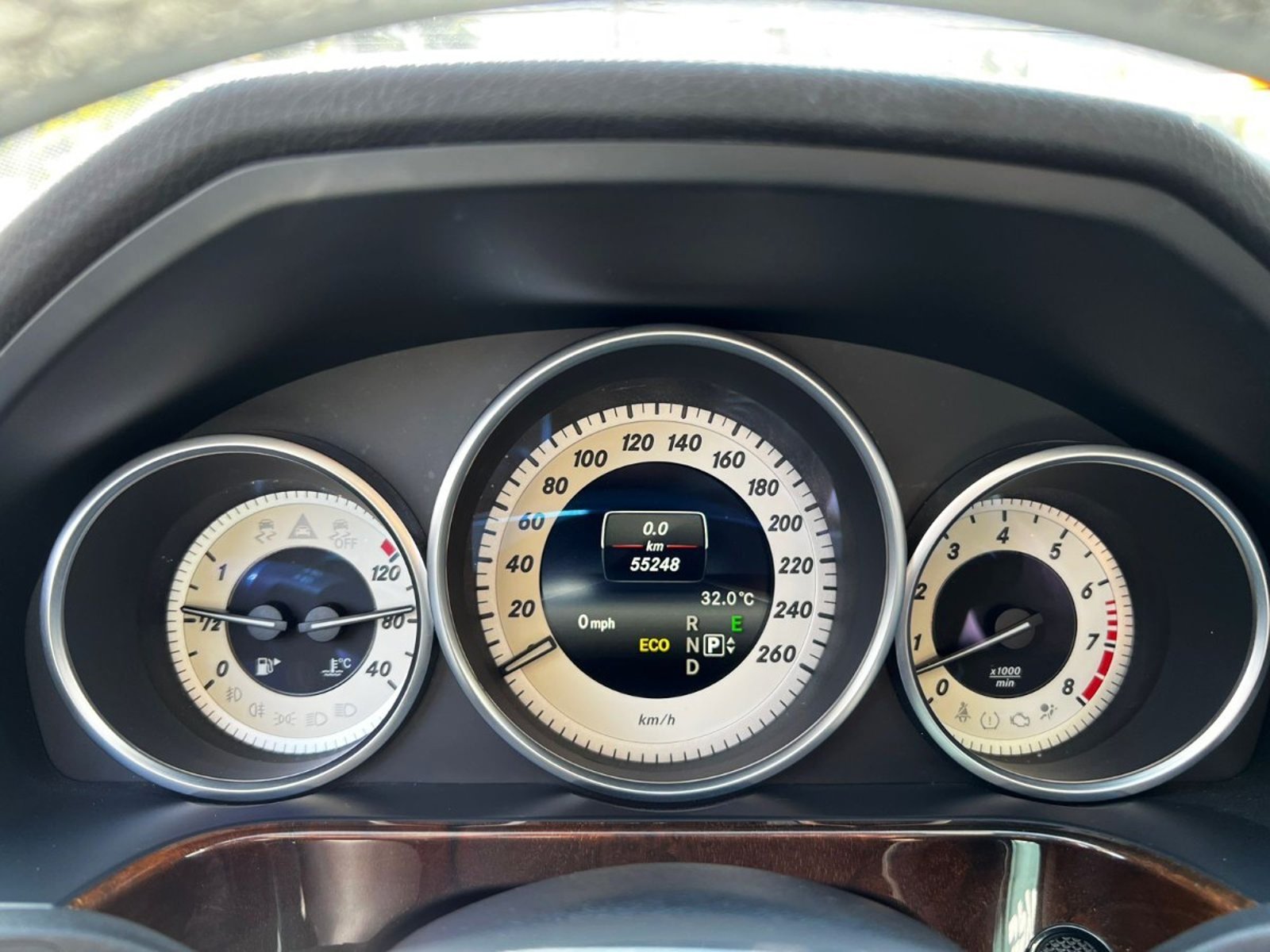 MERCEDES-BENZ E400 AVANTGARDE 3.0 2014 - Imagen 12 de 19