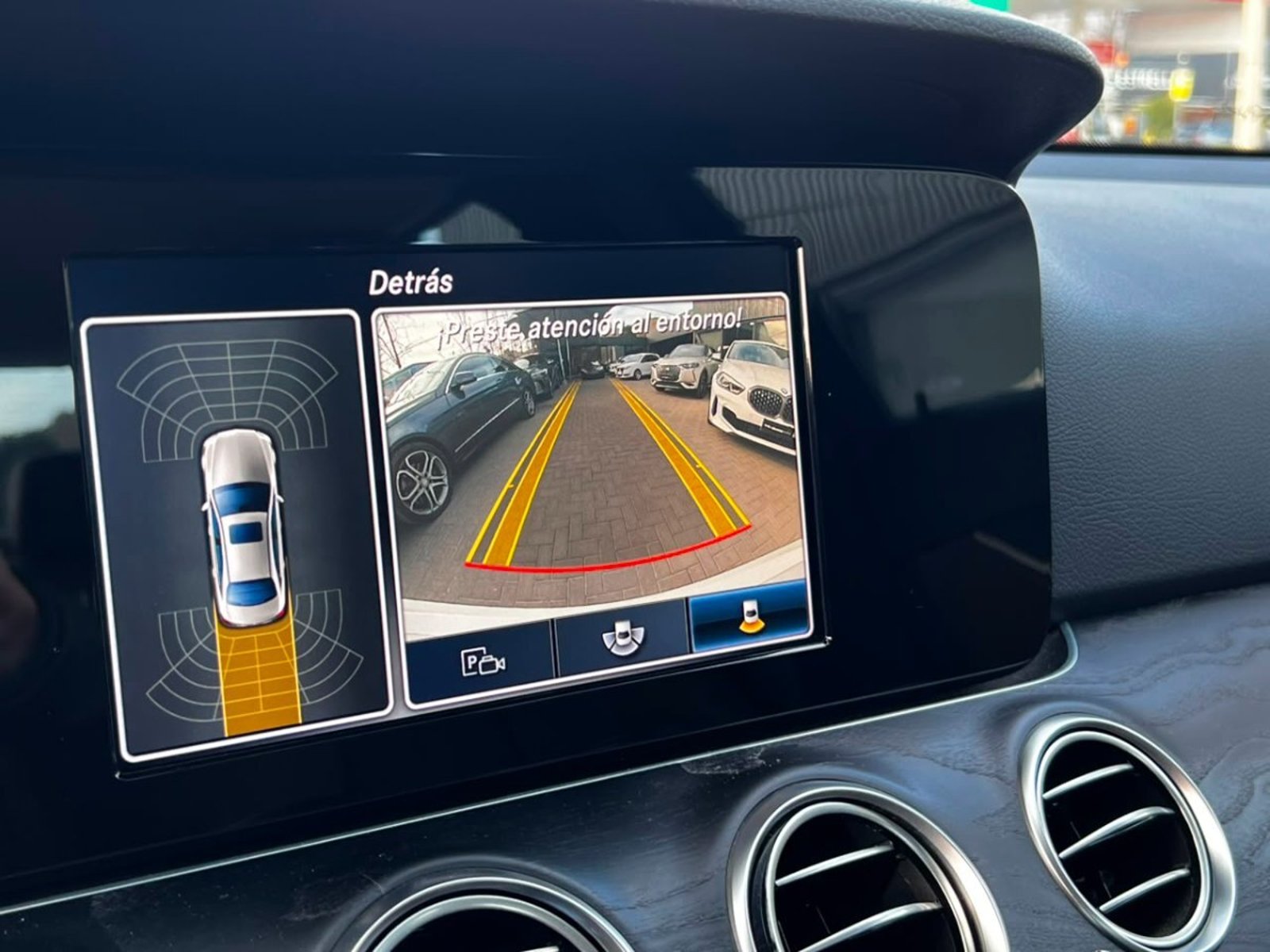 MERCEDES-BENZ E200 ÚNICO DUEÑO 2019 - Imagen 15 de 20