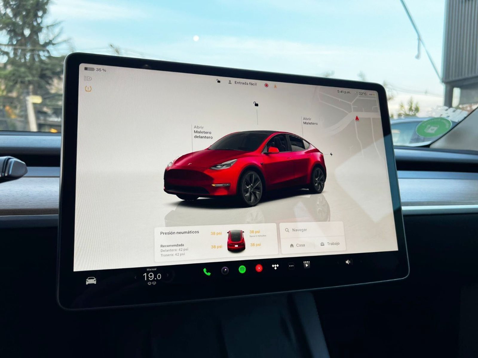TESLA MODEL Y STANDART RANGE 2025 - Imagen 11 de 20