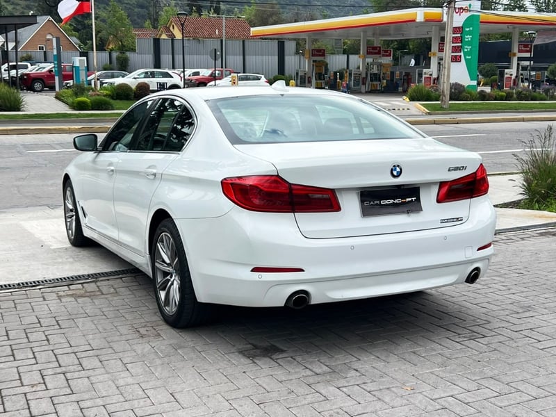 BMW 520I 2.0 TURBO 2019 - Imagen 6 de 20