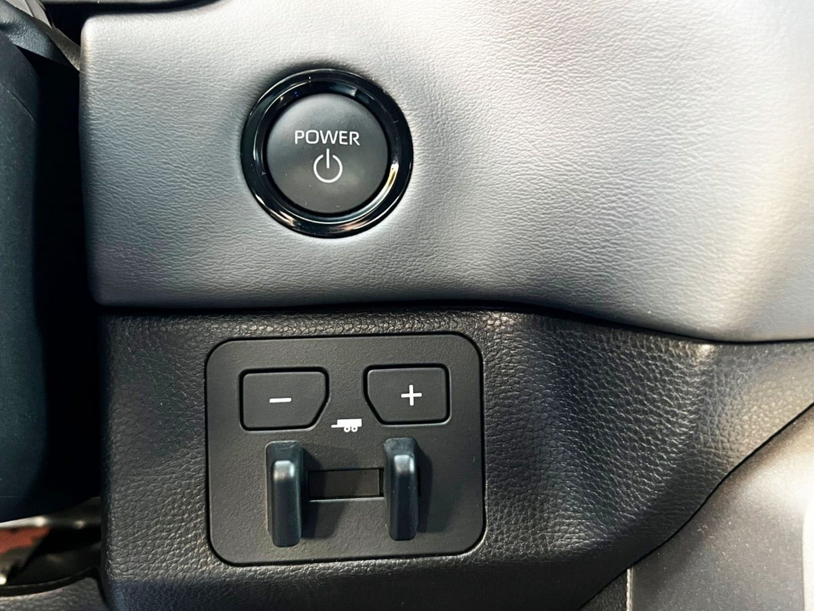 TOYOTA TUNDRA PLATINUM I FORCE V6 2026 - Imagen 20 de 20