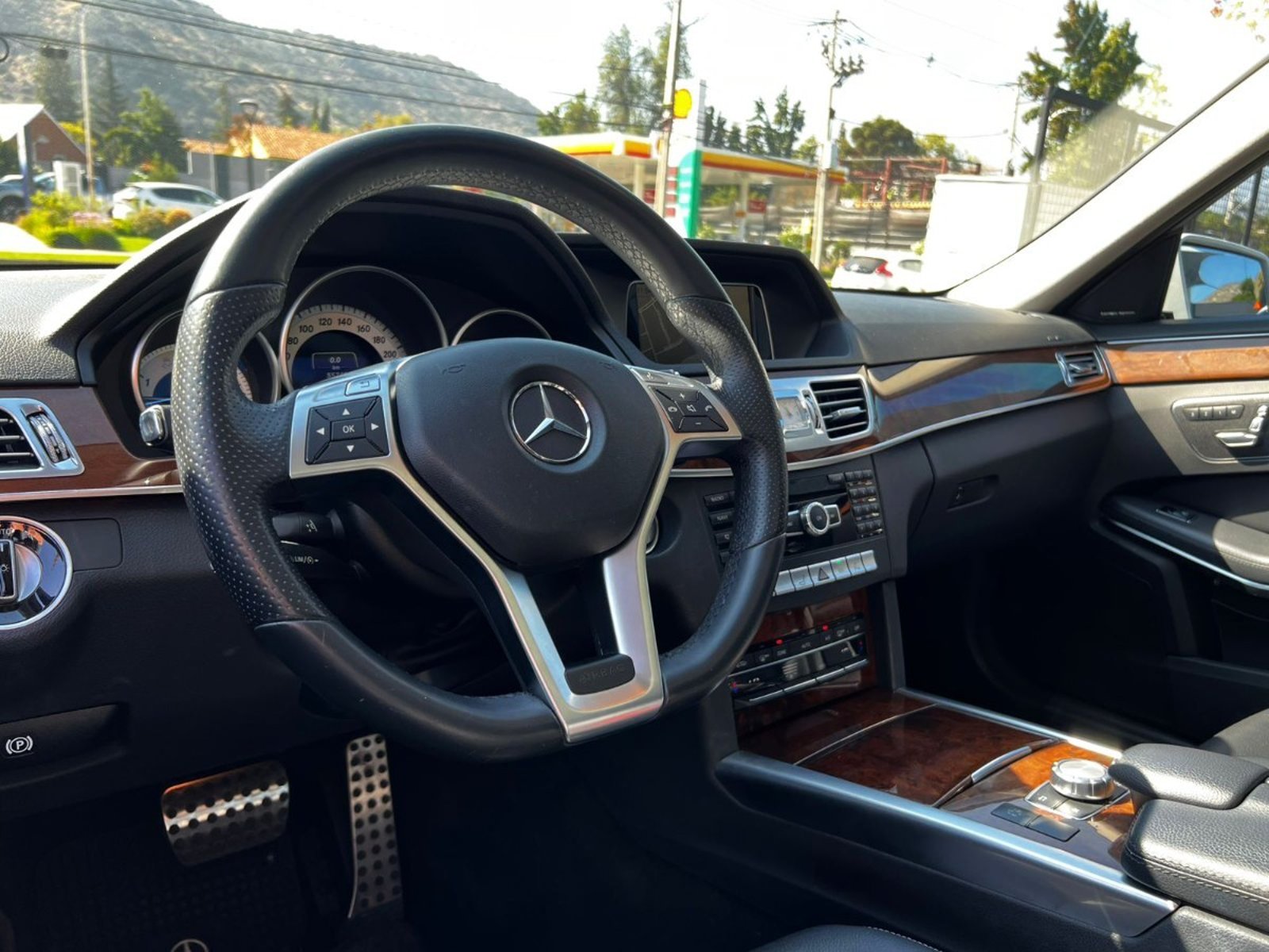 MERCEDES-BENZ E400 AVANTGARDE 3.0 2014 - Imagen 8 de 19