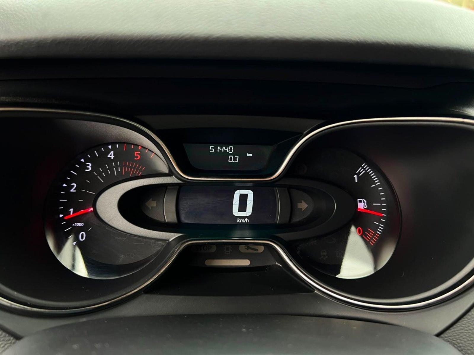 Renault CAPTUR LIFE 1.5 MT DIESEL 2019 - Imagen 12 de 20