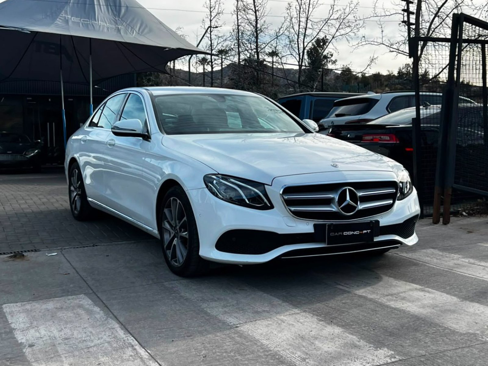 MERCEDES-BENZ E200 ÚNICO DUEÑO 2019 - Foto 3 de 20