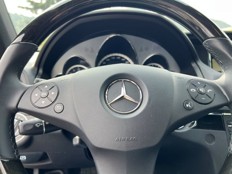 Mercedes-Benz E500 COUPE 2011 - Imagen 10 de 19