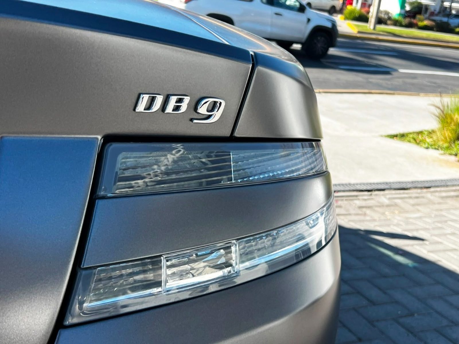 ASTON MARTIN DB9 COUPE 6.0 V12 2012 - Imagen 7 de 20