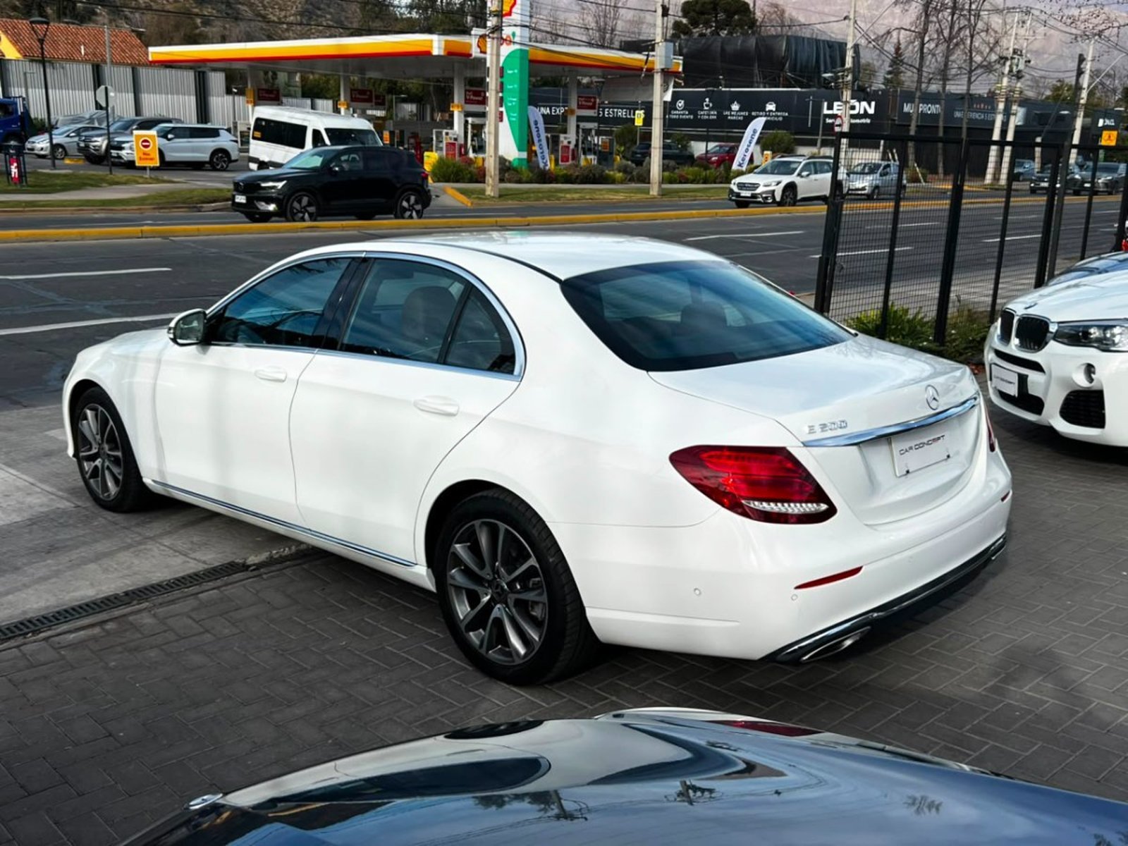 MERCEDES-BENZ E200 ÚNICO DUEÑO 2019 - Foto 4 de 20