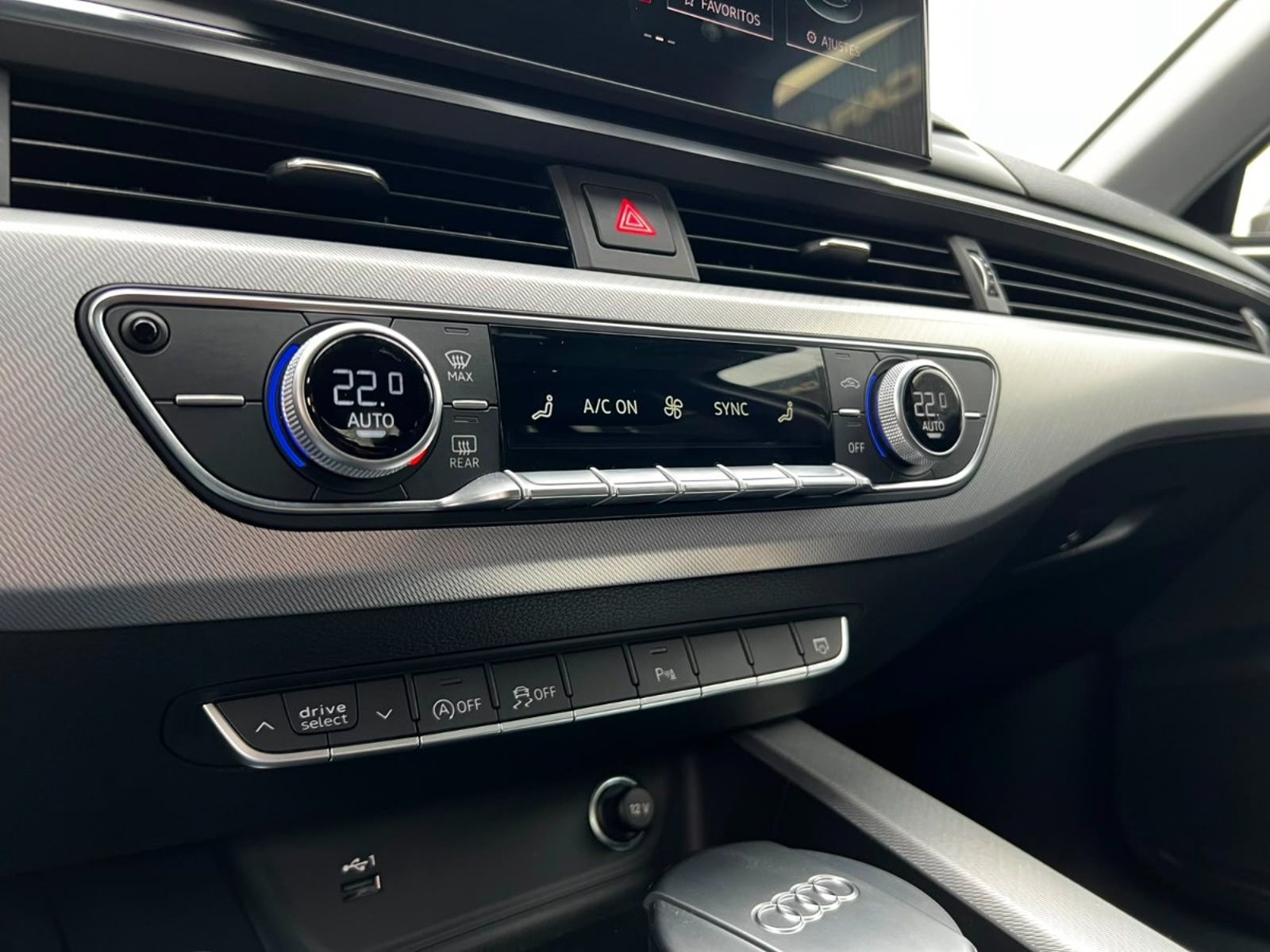 AUDI A4 40 TFSI 2.0T S LINE 2022 - Imagen 19 de 20
