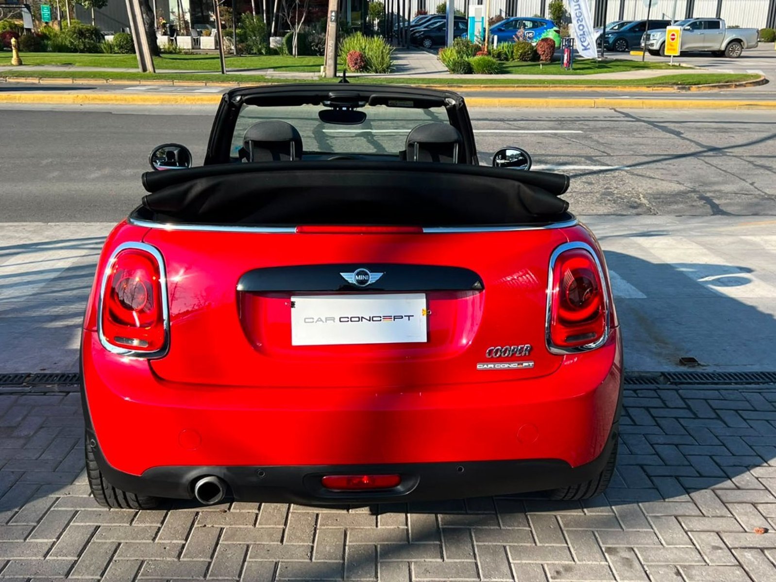 Mini COOPER CABRIO F57 PEPPER 1.5 AT 2018 - Imagen 5 de 20