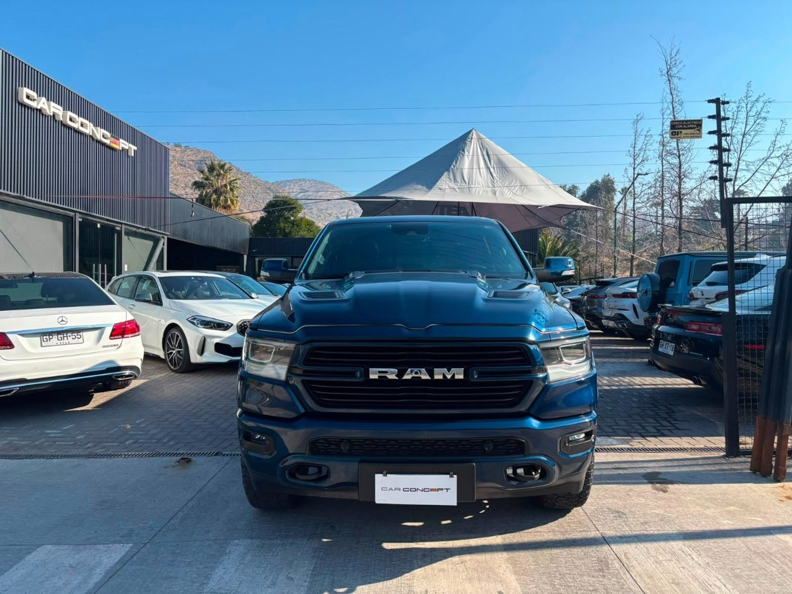 RAM 1500 LARAMIE 4X4 5.7 2022 - Foto 2 de 20