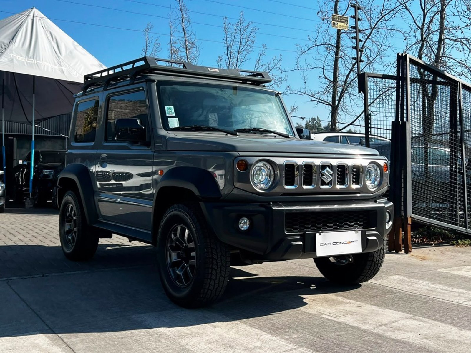 SUZUKI JIMNY GLX 4X4 1.5 AT 2021 - Foto 3 de 19