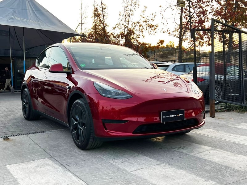 Tesla MODEL Y STANDART RANGE 2025 - Imagen 3 de 20