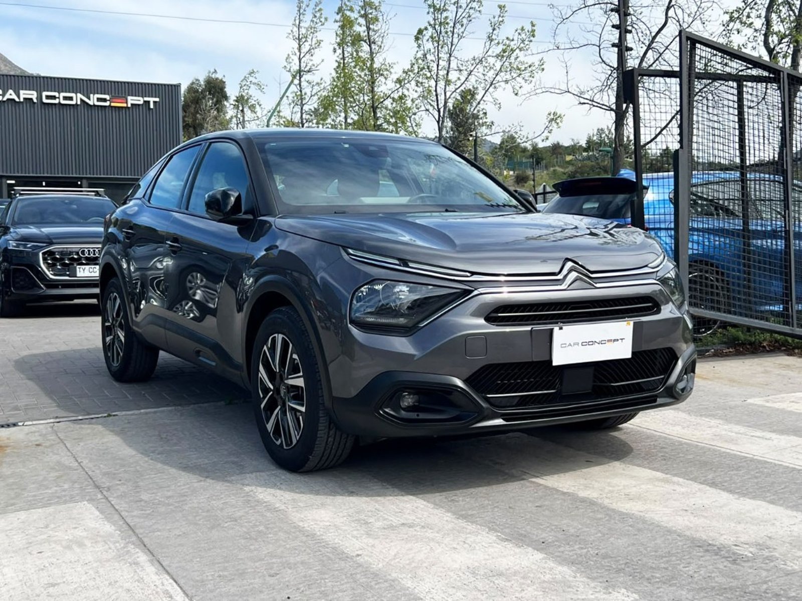 Citroën C4 SHINE 1.5 HDI AT 2022 - Foto 3 de 18