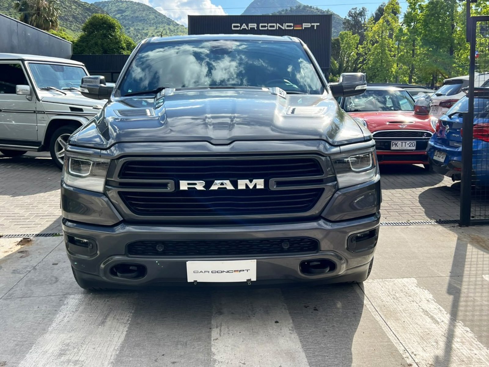 RAM 1500 LARAMIE SPORT 5.7 2021 - Foto 2 de 19