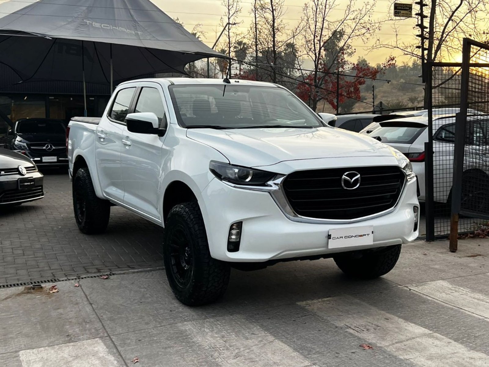 MAZDA BT-50 4X4 DIESEL 3.0 2023 - Imagen 3 de 18