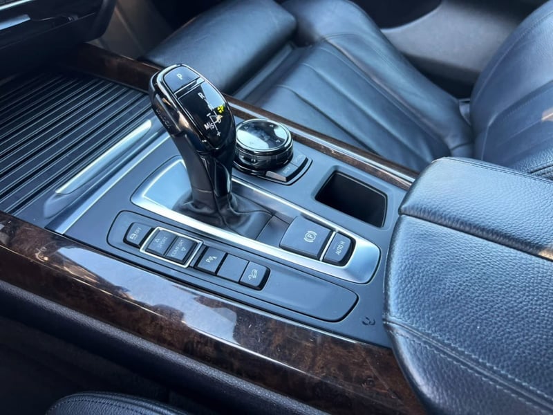 BMW X5 50I XDRIVE 4.4 2014 - Imagen 18 de 20