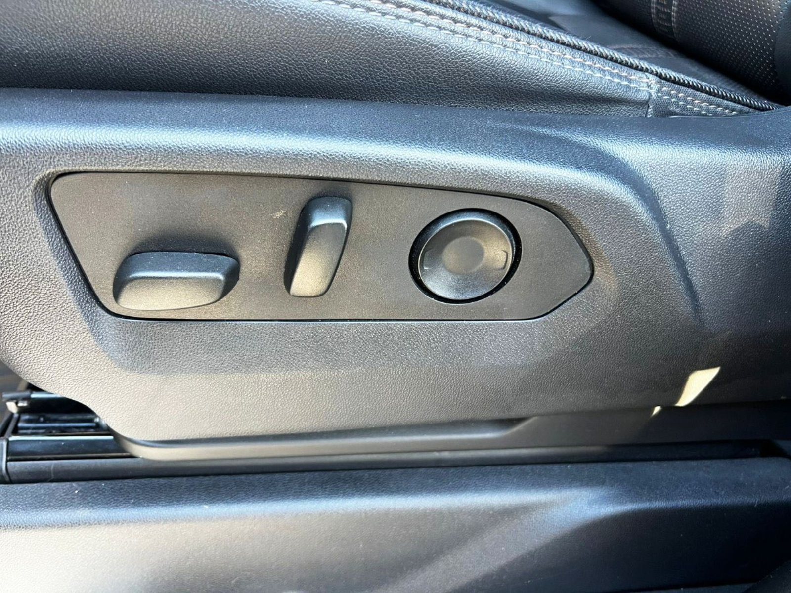 CHEVROLET SILVERADO HIGH COUNTRY 3.0 2023 - Imagen 18 de 18