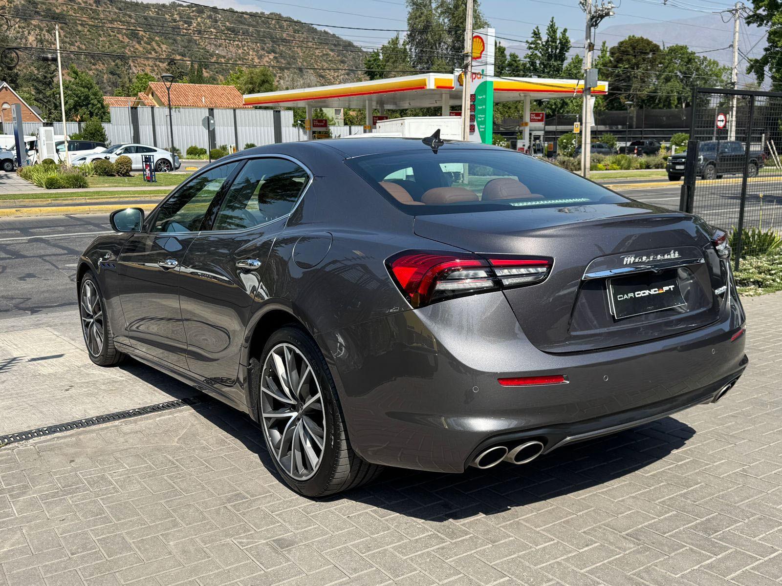Maserati GHIBLI GT HIBRIDO 2022 - Foto 4 de 19