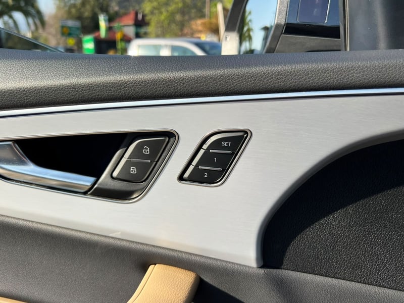 Audi Q8 55 TFSI QUATTRO 2025 - Imagen 19 de 20