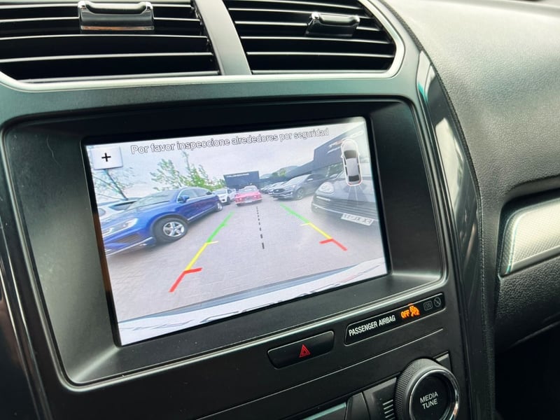 Ford EXPLORER 3.5 XLT 2019 - Imagen 17 de 20