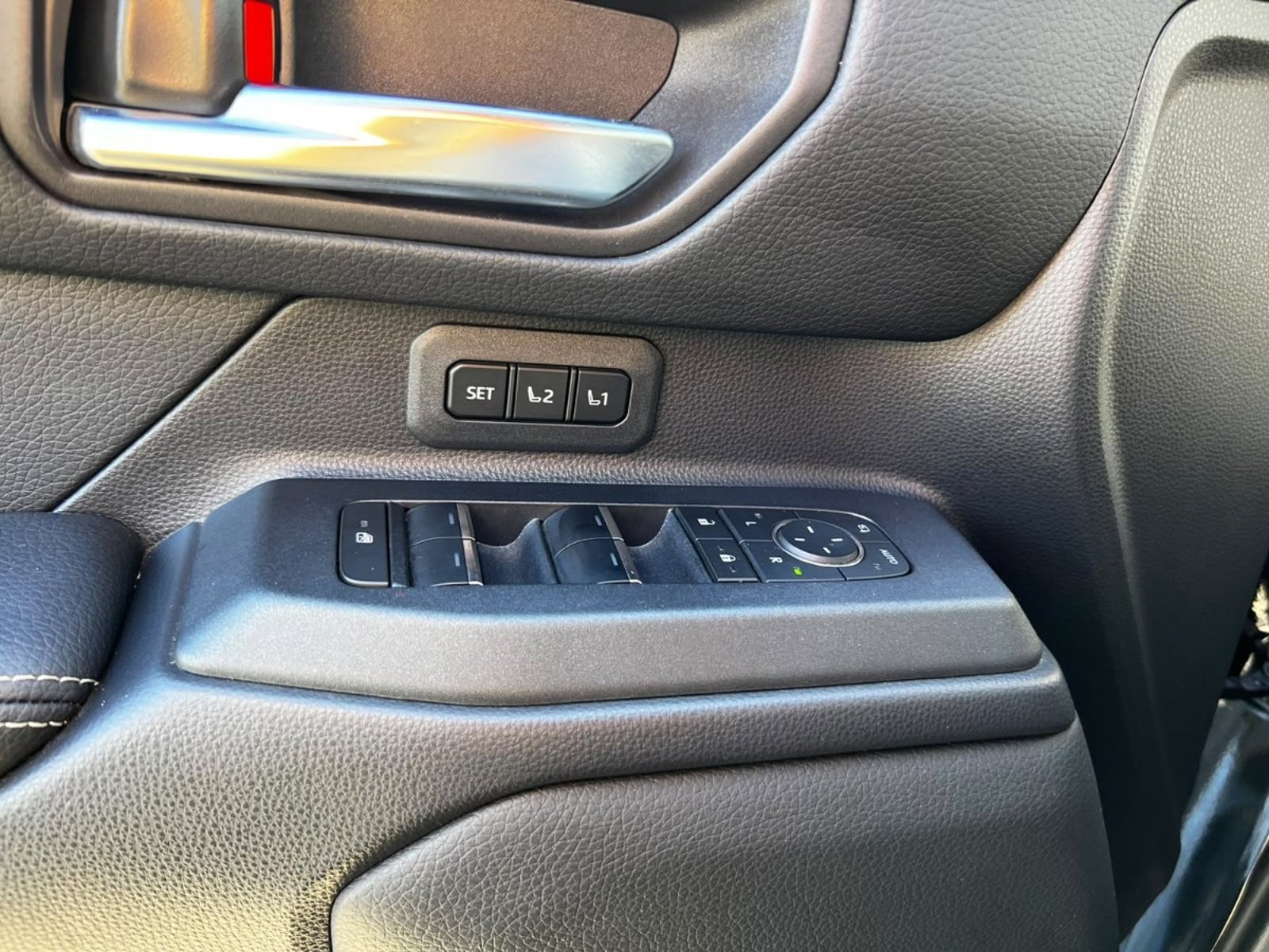 TOYOTA LAND CRUISER PRADO 2.8 2025 - Imagen 20 de 20