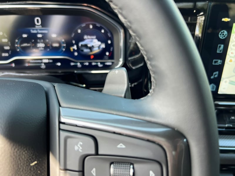 Chevrolet SILVERADO ZR2 6.2 2025 - Imagen 13 de 20