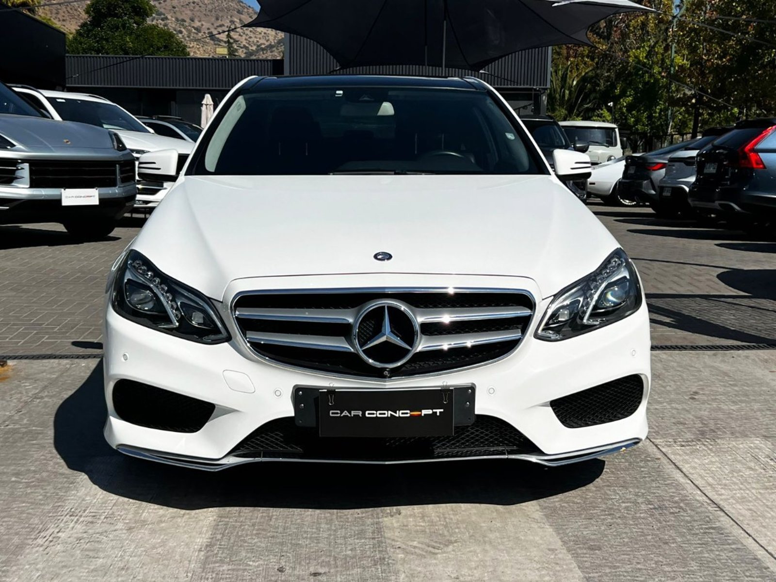 Mercedes-Benz E400 AVANTGARDE 3.0 2014 - Foto 2 de 20