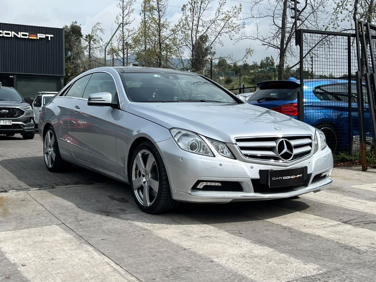 Mercedes-Benz E500 COUPE 2011 - Foto 3 de 19