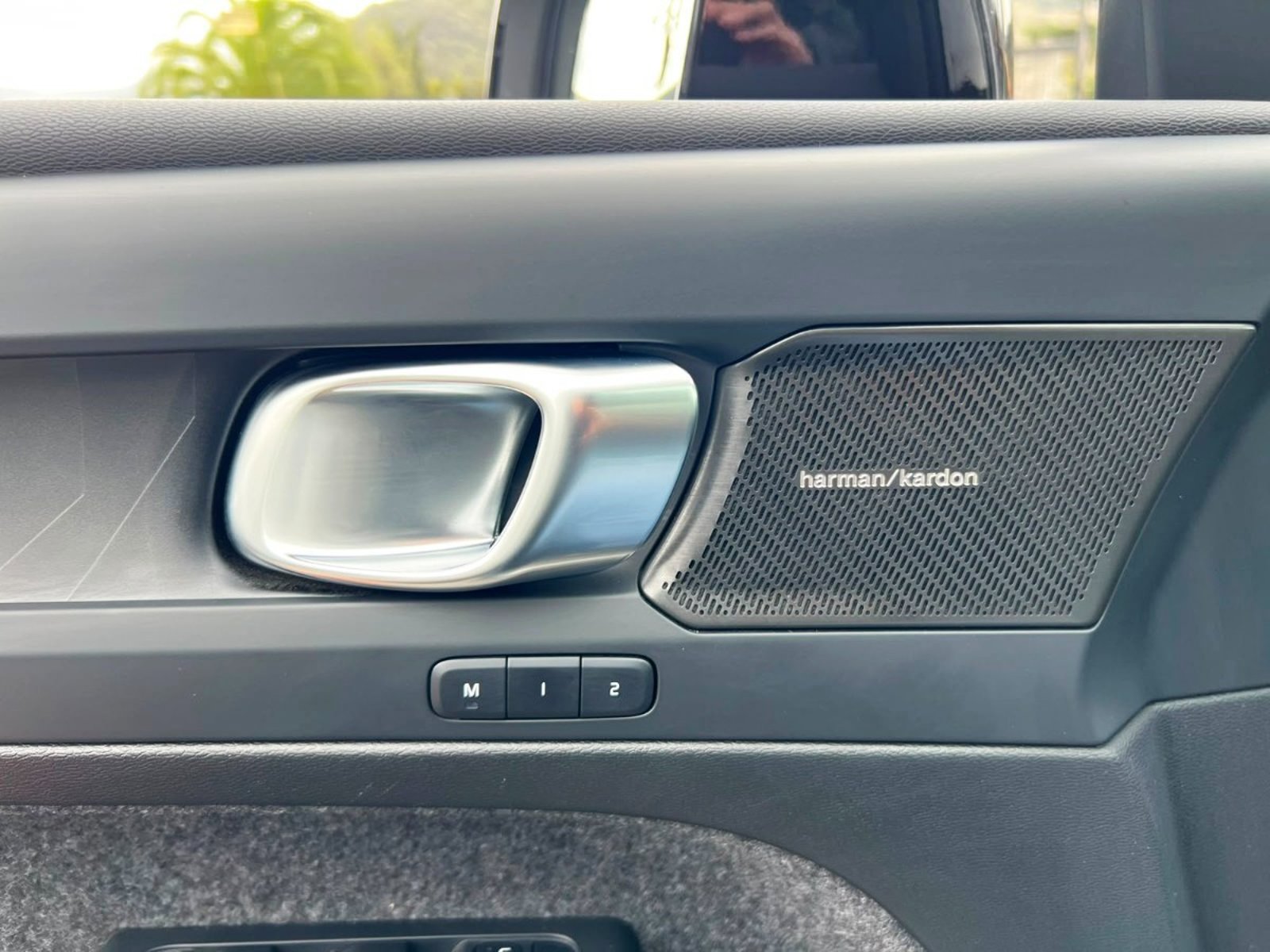 Volvo EX40 P8 AWD 2025 - Imagen 19 de 19