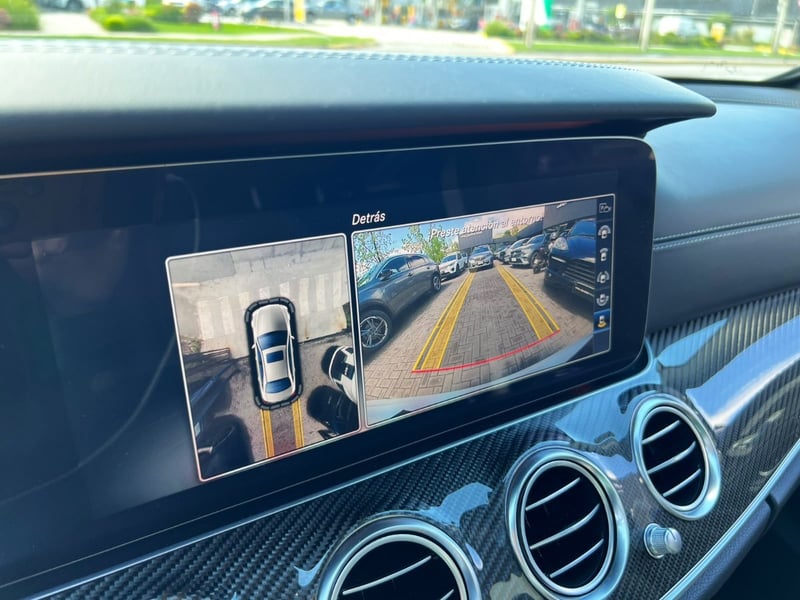 Mercedes-Benz E63 AMG S 4MATIC+ 2018 - Imagen 17 de 20